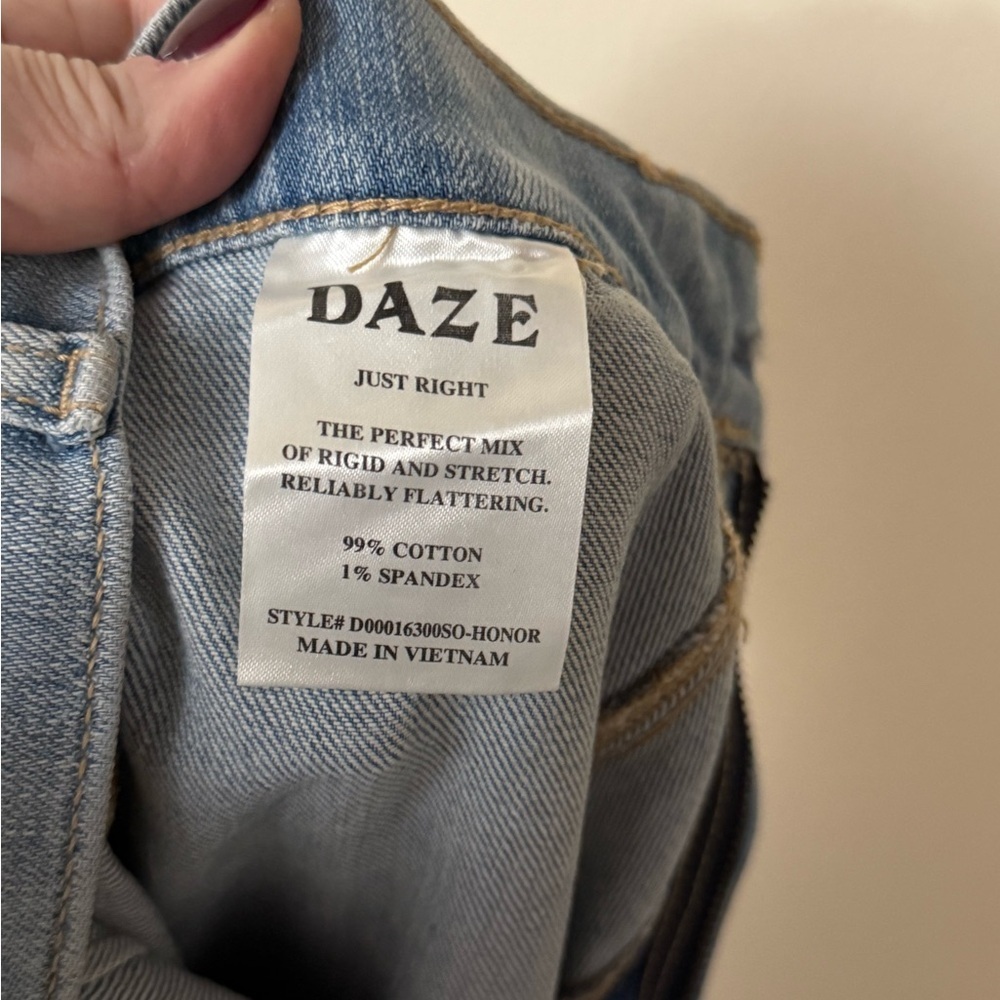 Daze Women's Light Blue Cargo Straight Leg Jeans, size 26 - Picture 10 of 11